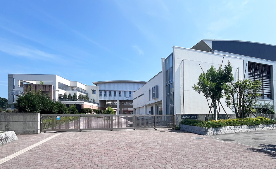 &RESORT HOUSE 藤沢 周辺エリア 藤沢市立六会中学校