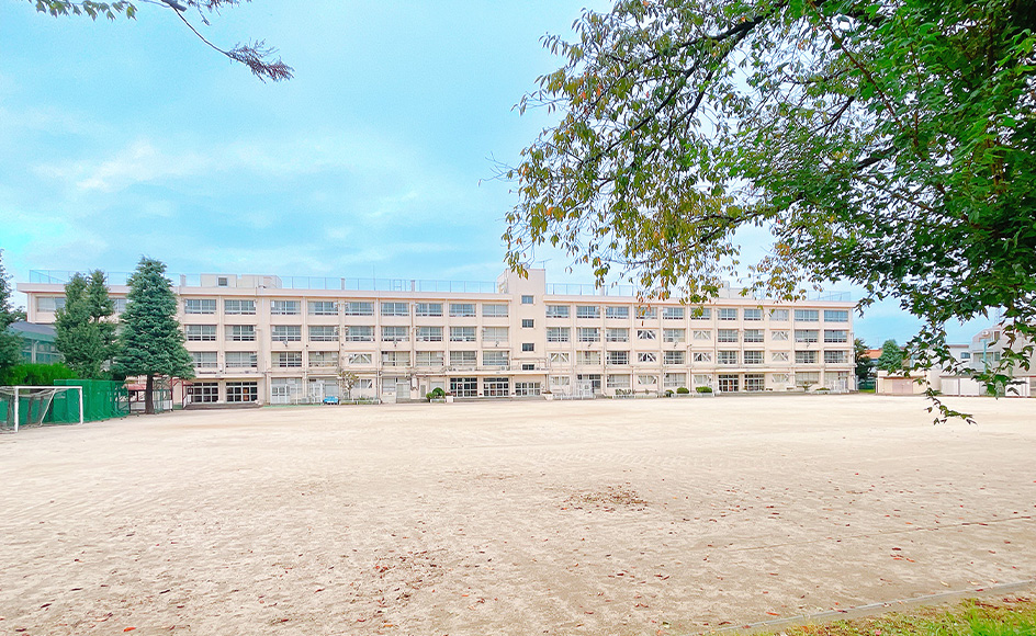 &RESORT HOUSE 平和台Ⅶ期 周辺エリア 練馬区立練馬東中学校