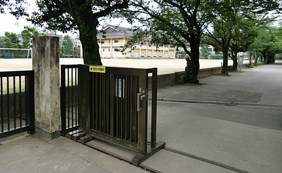 &RESORT HOUSE 矢切Ⅱ期 周辺エリア 市川市立第一中学校