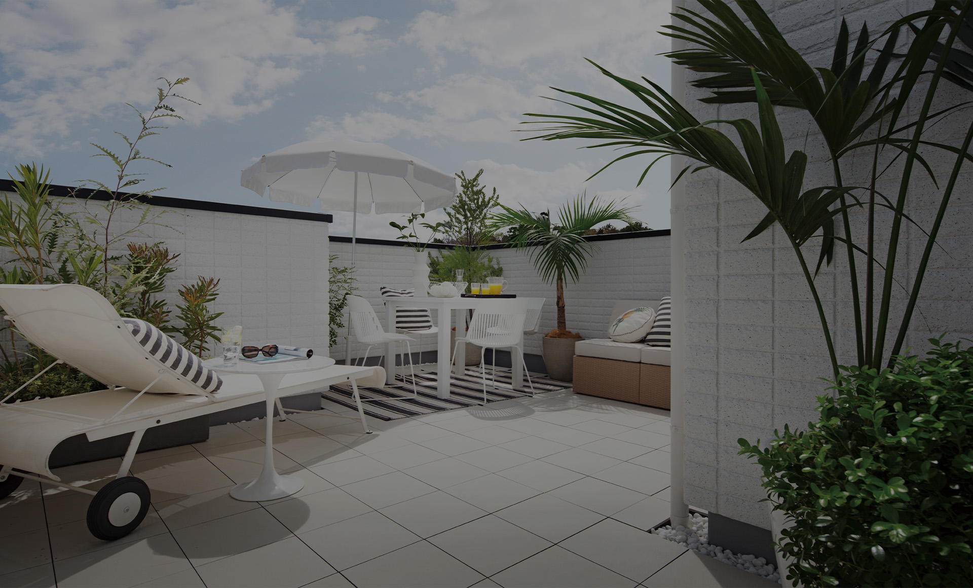 &RESORT HOUSE 鴻巣（アンリゾ 鴻巣）屋上テラスイメージ