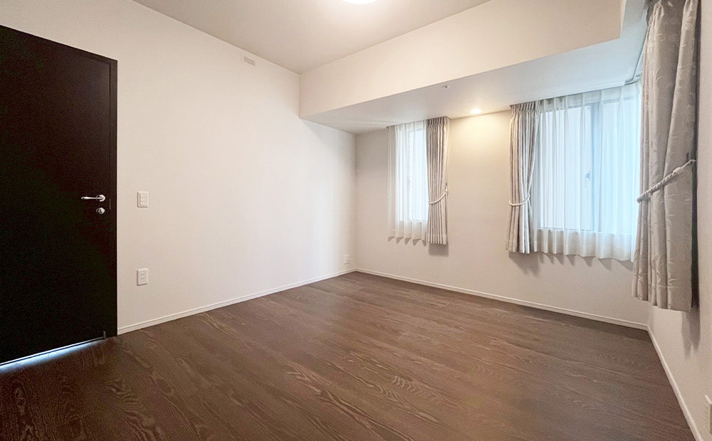 プラウド虎ノ門 洋室