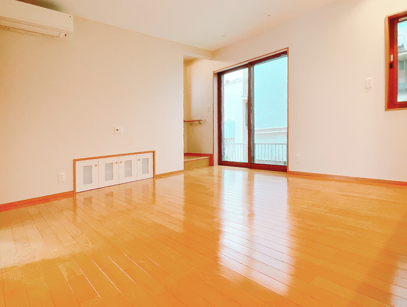 足立区梅田4丁目 リビング