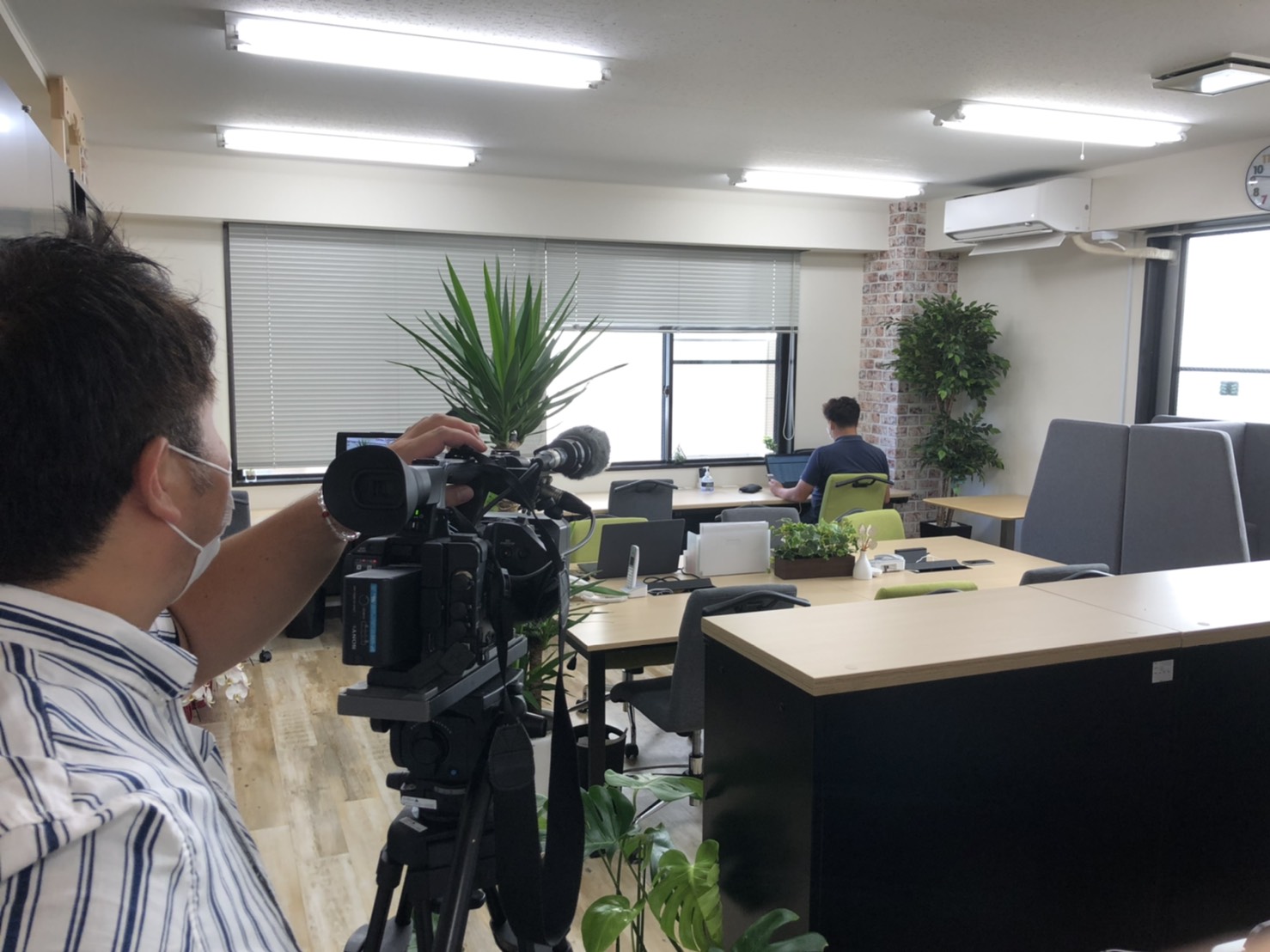 千葉テレビ　地域情報番組「モーニングこんぱす」
